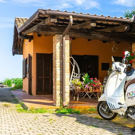 Apartamento Da Maurizio Castiglione Tinella