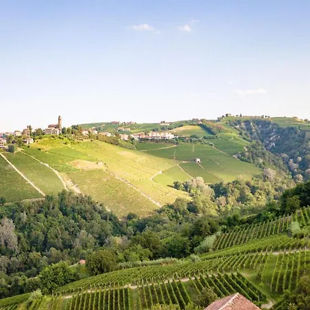 Apartamento Da Maurizio Castiglione Tinella